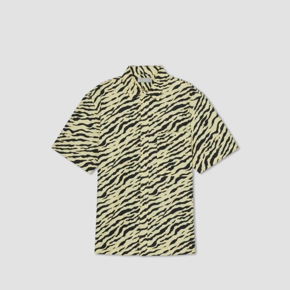 Everlane Poplin Short Sleeve Mens Shirt XS Zebra Yellow Natural Essential Staple